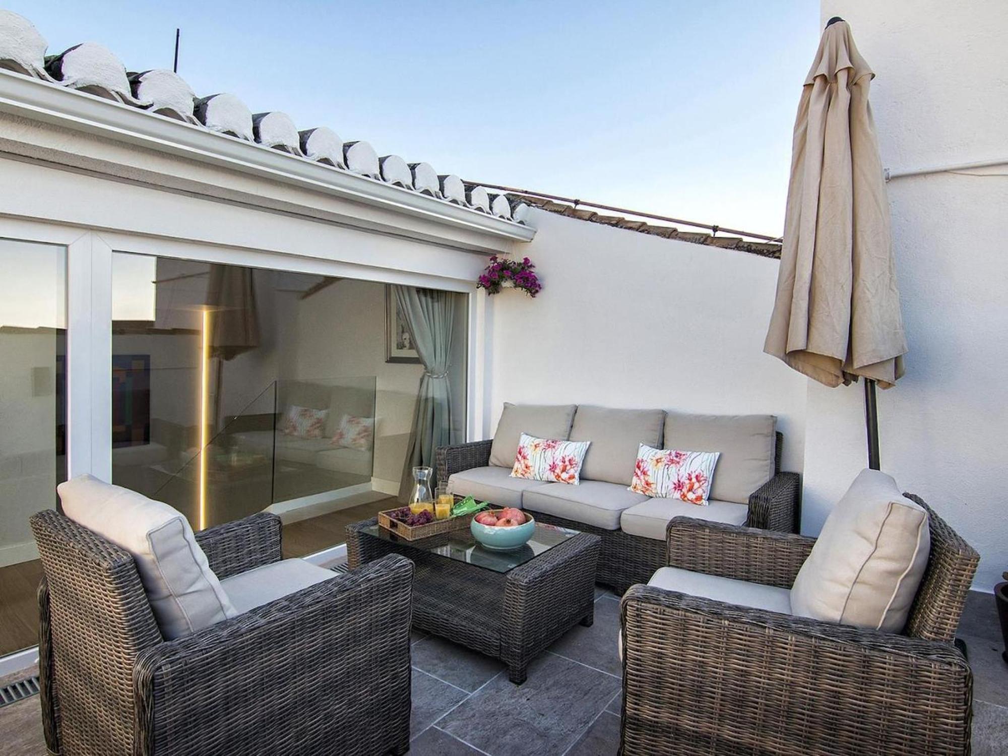 Pangsapuri Chezmoihomes Premium Loft Private Terrace Granada